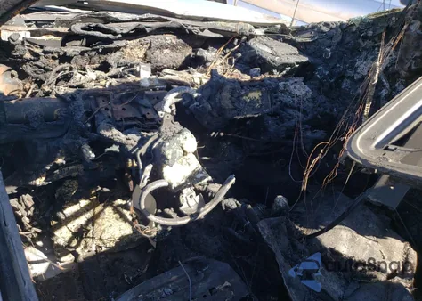 2013 Toyota Rav4 Xle z USA, uszkodzony, nr VIN 2T3RFREV1DW090727